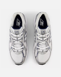 New Balance 740 - Blanc/Silver