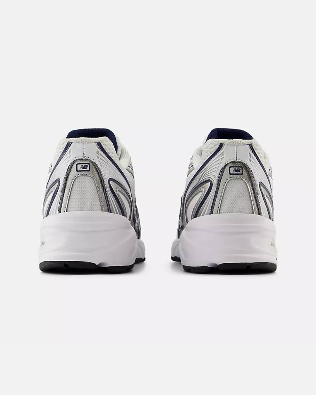 New Balance 740 - Blanc/Silver