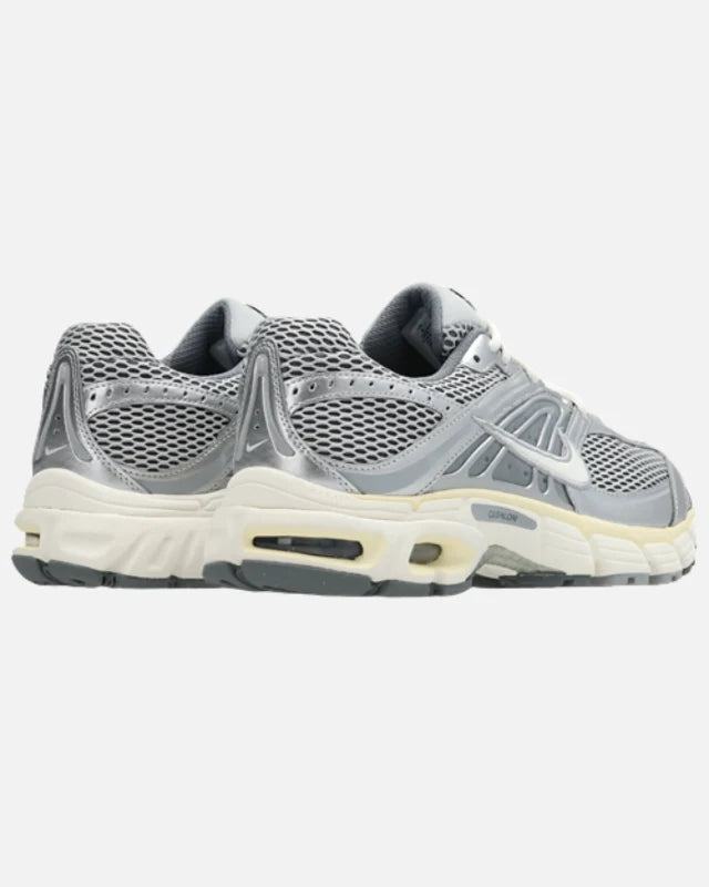 Nike Air Max Moto 2K - Gris