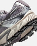 Nike V5 RNR - Gris