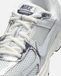 Nike Zoom Vomero 5 - Gris/Silver