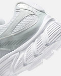 Nike V5 RNR - Blanc/Argent