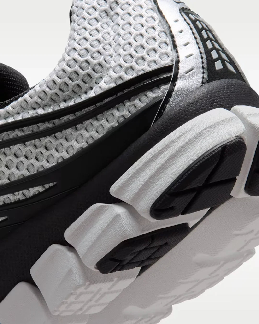 Nike Zoom Skylon 11 - Blanc/Noir