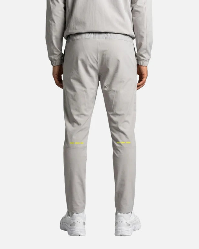 Pantalon Helvetica Bolt Woven - Gris