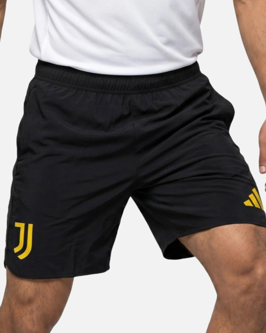 Short d'entrainement Juventus 2026/2027 - Noir/Doré