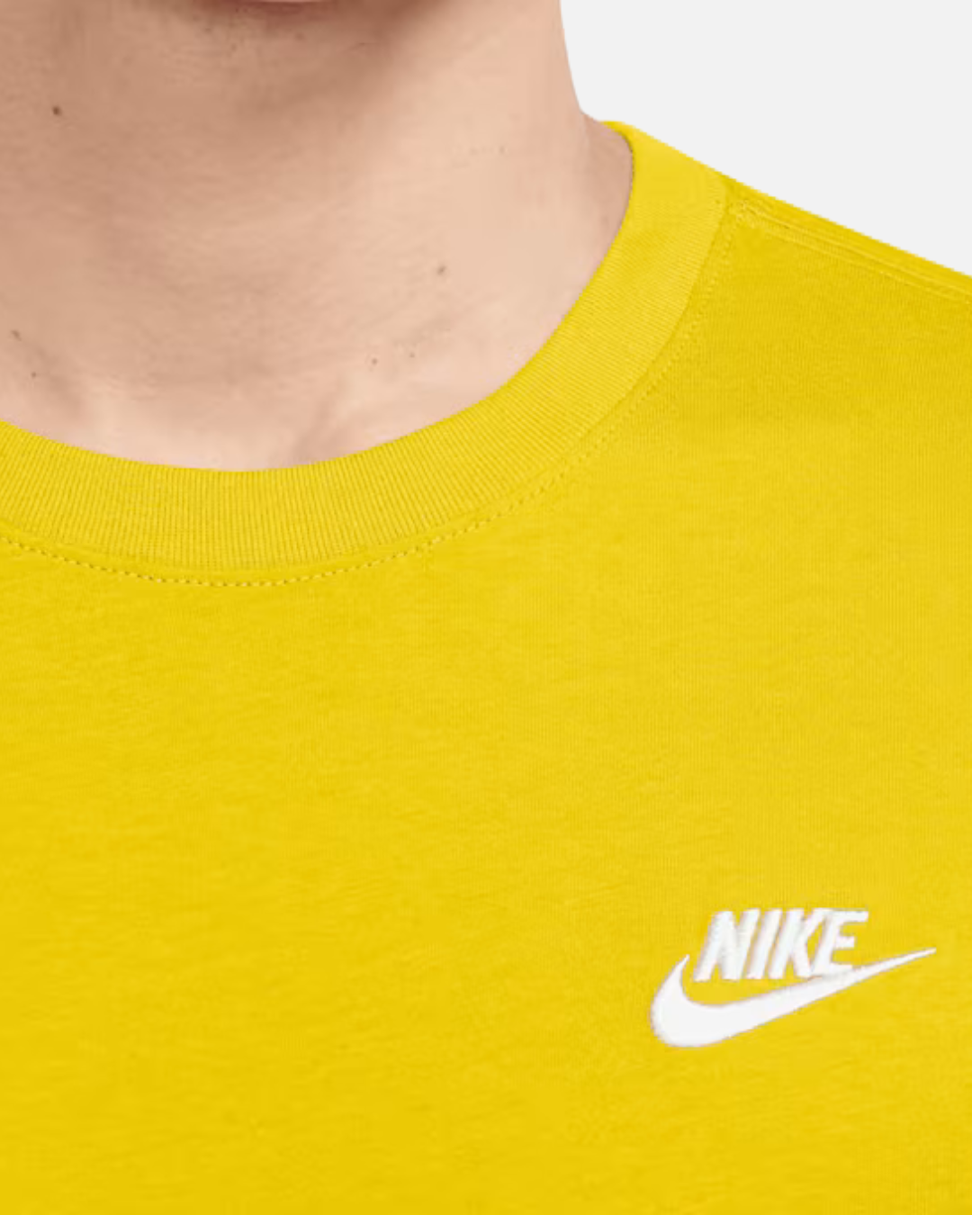 T-shirt Nike Club - Jaune