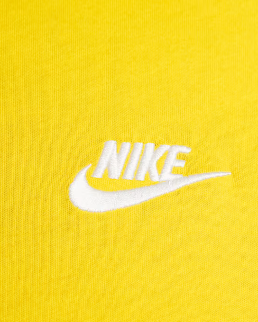 T-shirt Nike Club - Jaune
