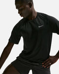 T-Shirt Nike Stride - Noir